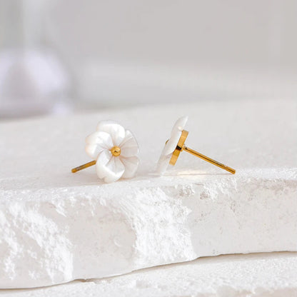 Bloom Shell Stud Earrings