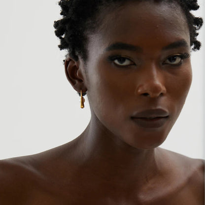 Minimalist Pearl Drop Earrings