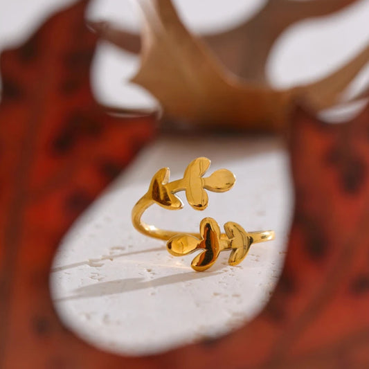 Leafy Plant-Inspired Ring