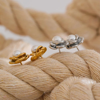 Pearl Flower Stud Earrings