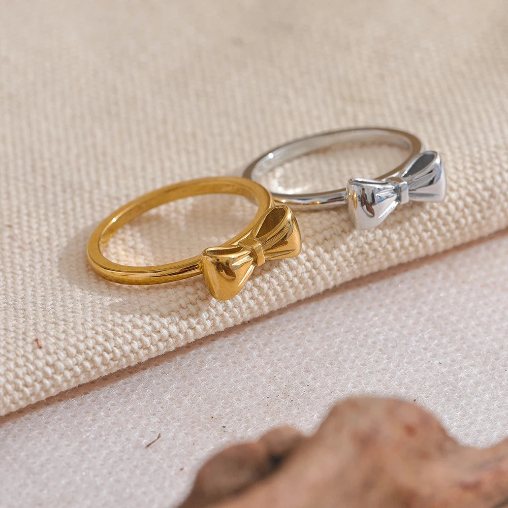 Gold Bowknot Ring
