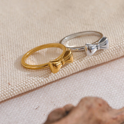 Gold Bowknot Ring