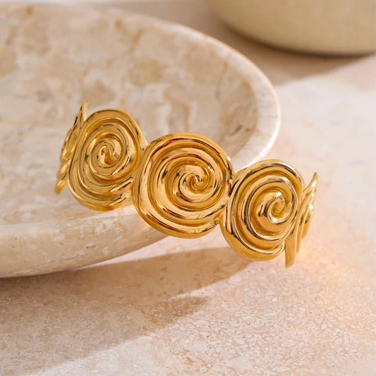 Shell-Inspired Open Cuff Bracelet
