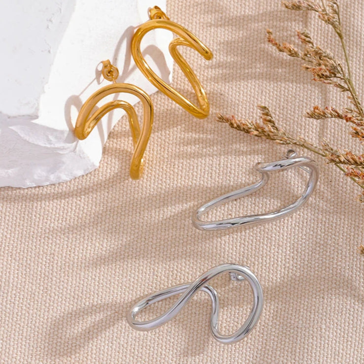 Twisted Hollow Stud Earrings