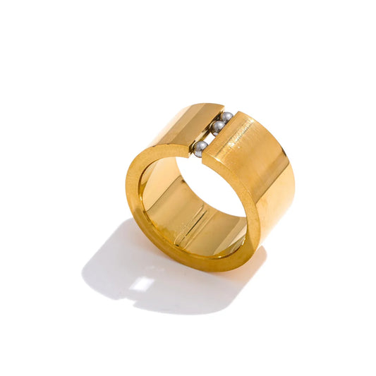 Delicate Chain Link Ring