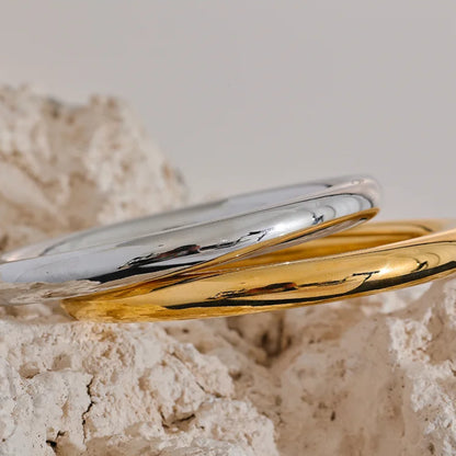 AURA Polished Bold Bangle