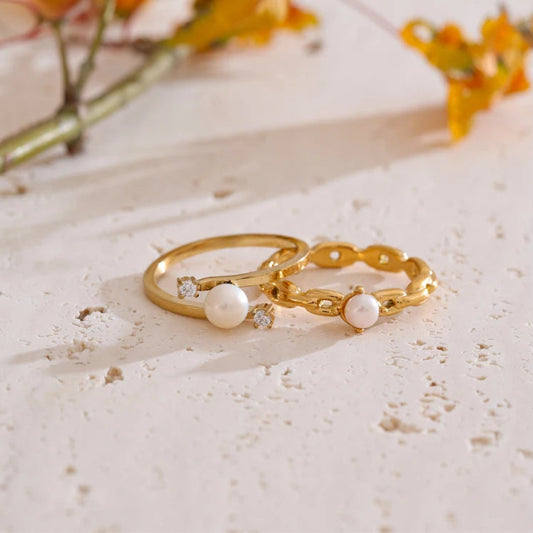 Natural Pearl & Zircon Ring