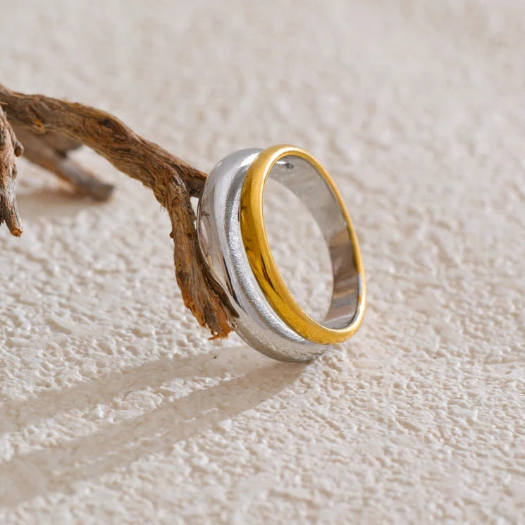 Double Color Geometric Casting Ring