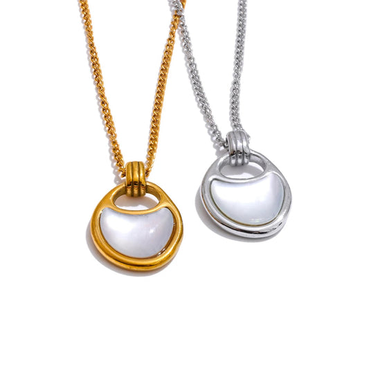 Shell Geometric Pendant Necklace