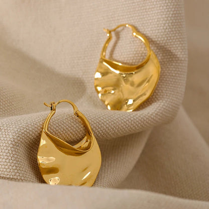 Chic Textured Huggie Hoop Earrings