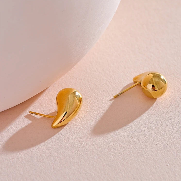 Eva Mini Teardrop Stud Earrings