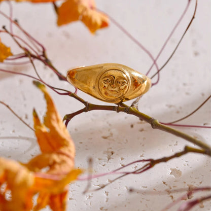 Cast Face Statement Ring