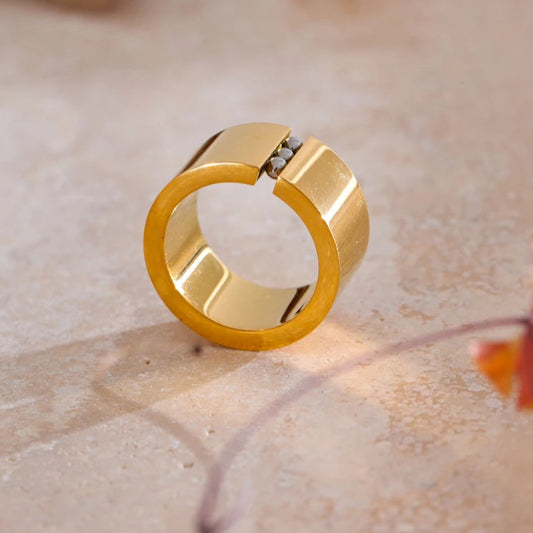 Delicate Chain Link Ring