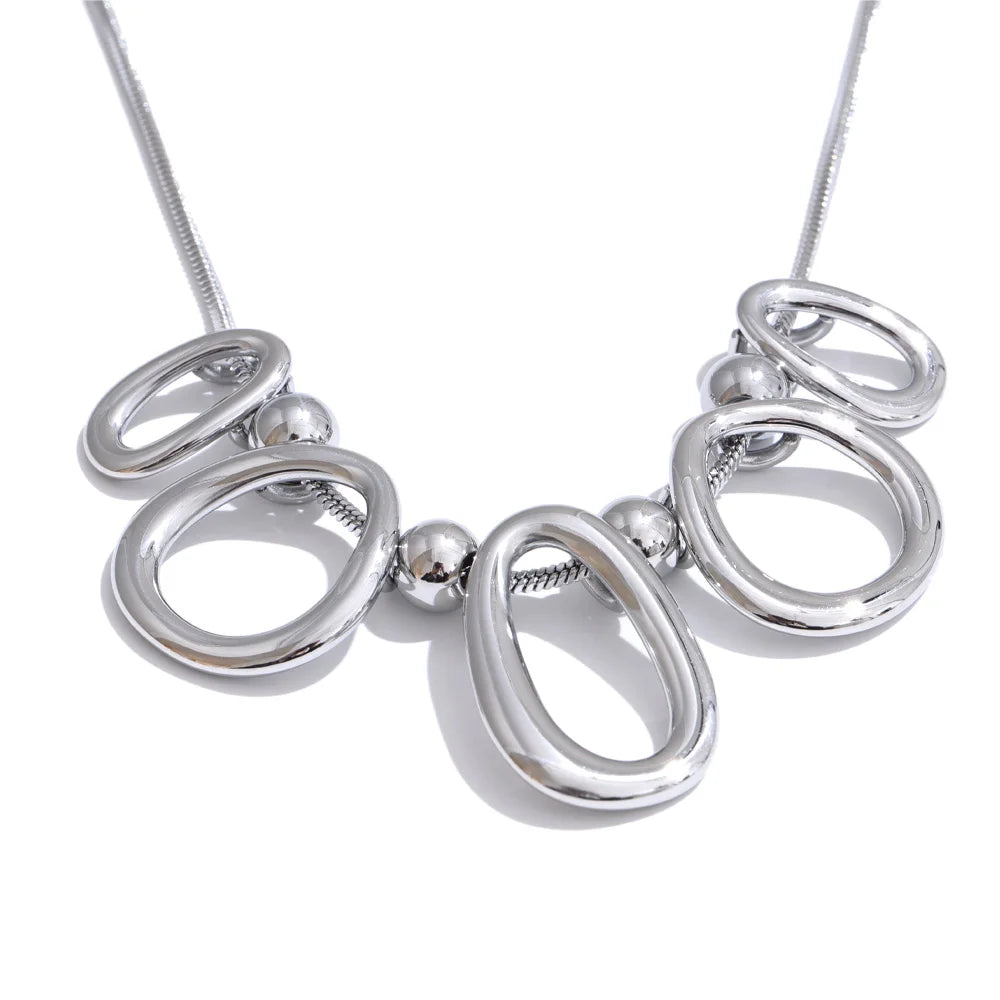 Hollow Oval Pendant Necklace
