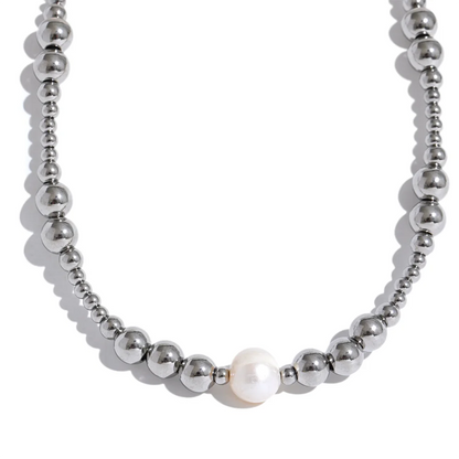 Pearl & Gold Bead Necklace