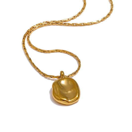 Mila Square Pendant Necklace