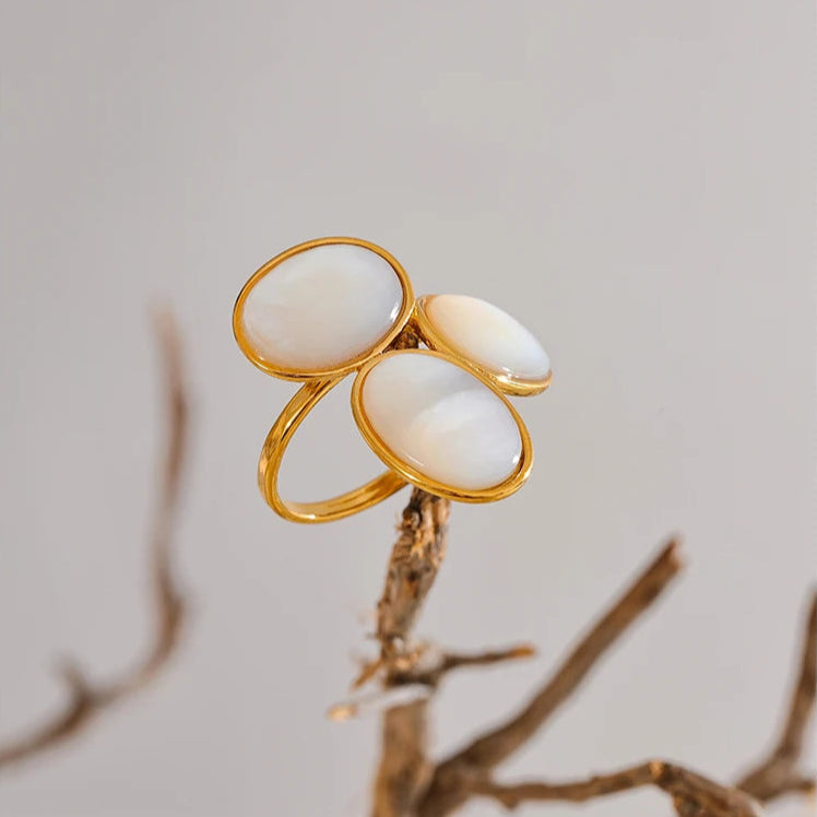 Shell Flower Adjustable Ring