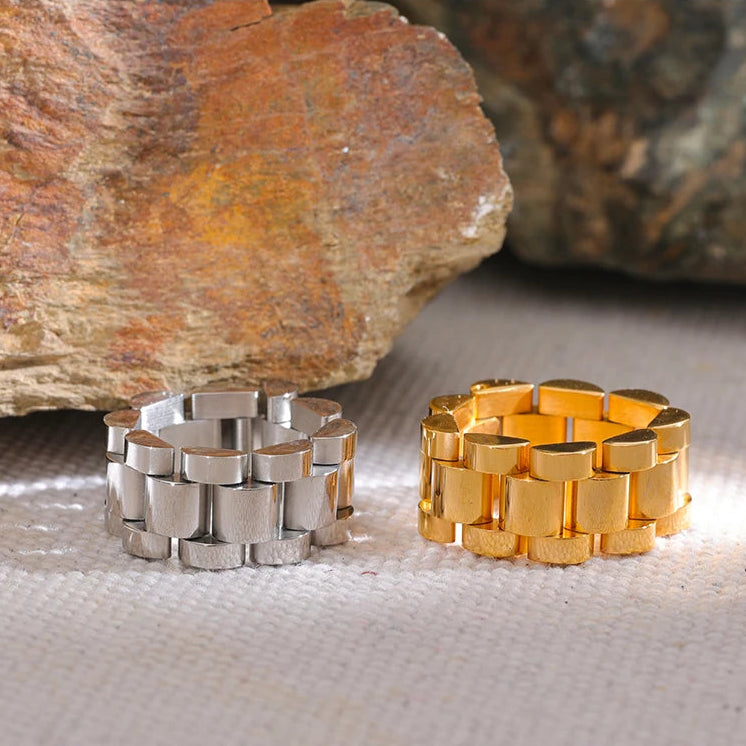 Chain Link Ring