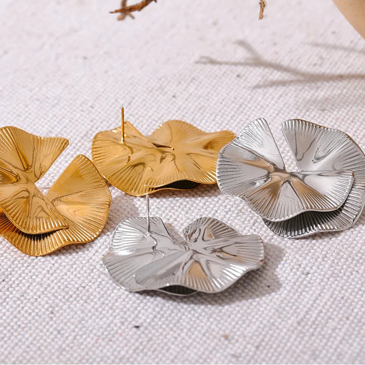 Luna Bloom Stud Earrings