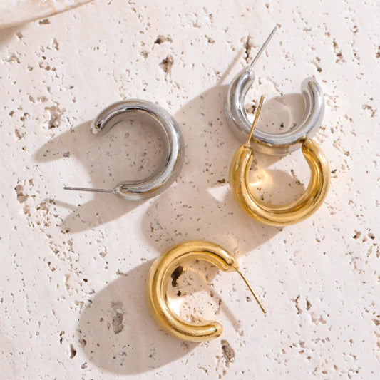 Minimalist C-Shape Hoop Earrings