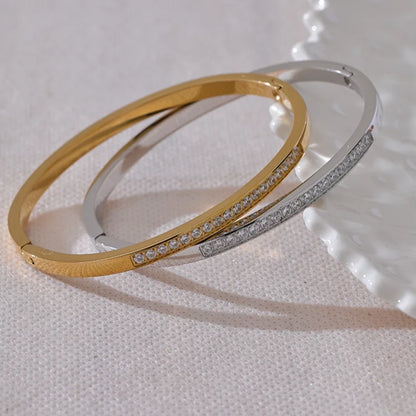 Shiny Cubic Zirconia bracelet