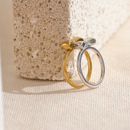 Gold Bowknot Ring