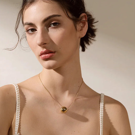 Minimalist Round Bead Pendant Necklace