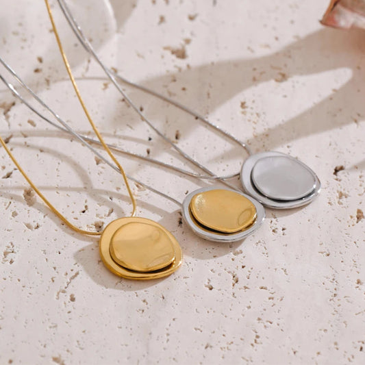 Double Circle Pendant Necklace